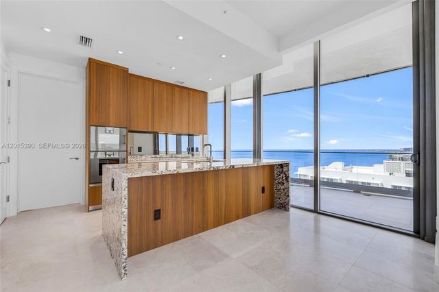 175 SE 25 Road 1203, Miami, FL 33129