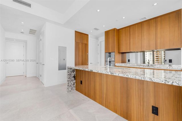 175 SE 25 Road 1203, Miami, FL 33129