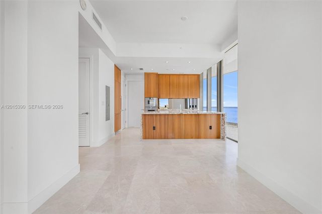 175 SE 25 Road 1203, Miami, FL 33129