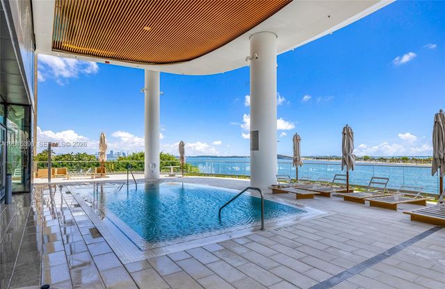 175 SE 25 Road 1203, Miami, FL 33129