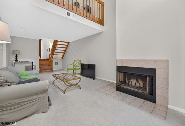 46 Haverhill Ct, Montgomery Twp., NJ 08540