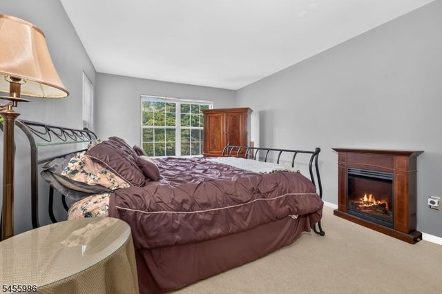 46 Haverhill Ct, Montgomery Twp., NJ 08540