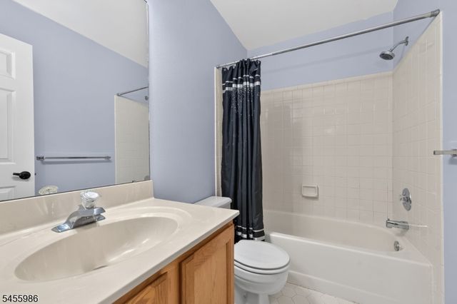 46 Haverhill Ct, Montgomery Twp., NJ 08540