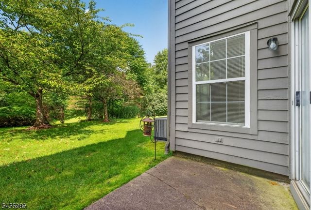 46 Haverhill Ct, Montgomery Twp., NJ 08540