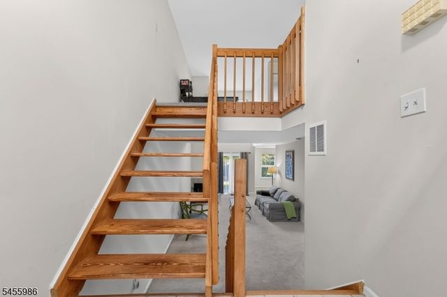 46 Haverhill Ct, Montgomery Twp., NJ 08540
