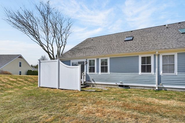 54 Westminster Drive 54, Marlborough, MA 01754