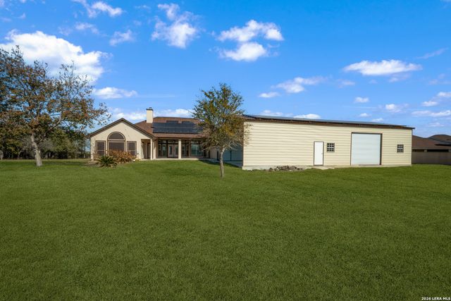 7033 Robin Hood Way, Schertz, TX 78154