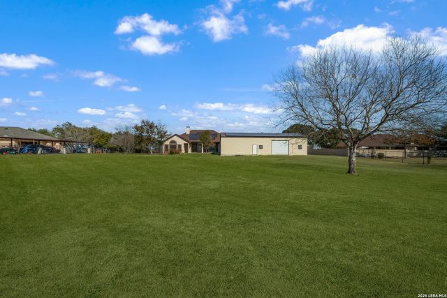 7033 Robin Hood Way, Schertz, TX 78154