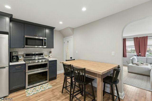 128 Gallows Hill Rd, Cranford Twp., NJ 07016