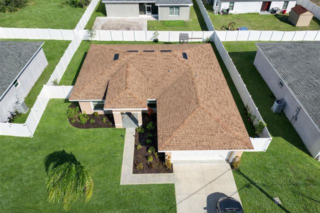 305 FERN COURT, Kissimmee, FL 34759