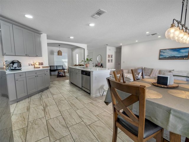 305 FERN COURT, Kissimmee, FL 34759