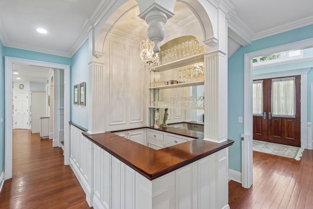 2208 S Villa DRIVE, Hampton, PA 15044