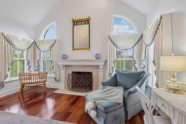 2208 S Villa DRIVE, Hampton, PA 15044