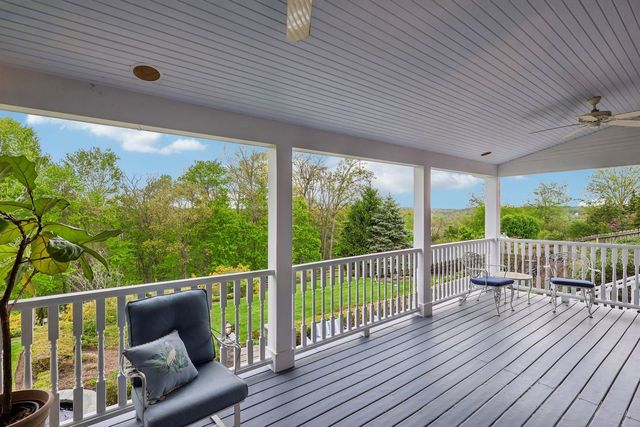 2208 S Villa DRIVE, Hampton, PA 15044
