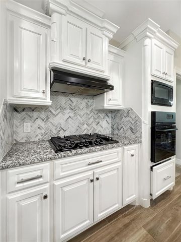 214 N Mahan, Richwood, TX 77531