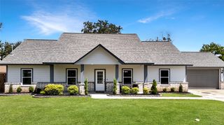 214 N Mahan, Richwood, TX 77531