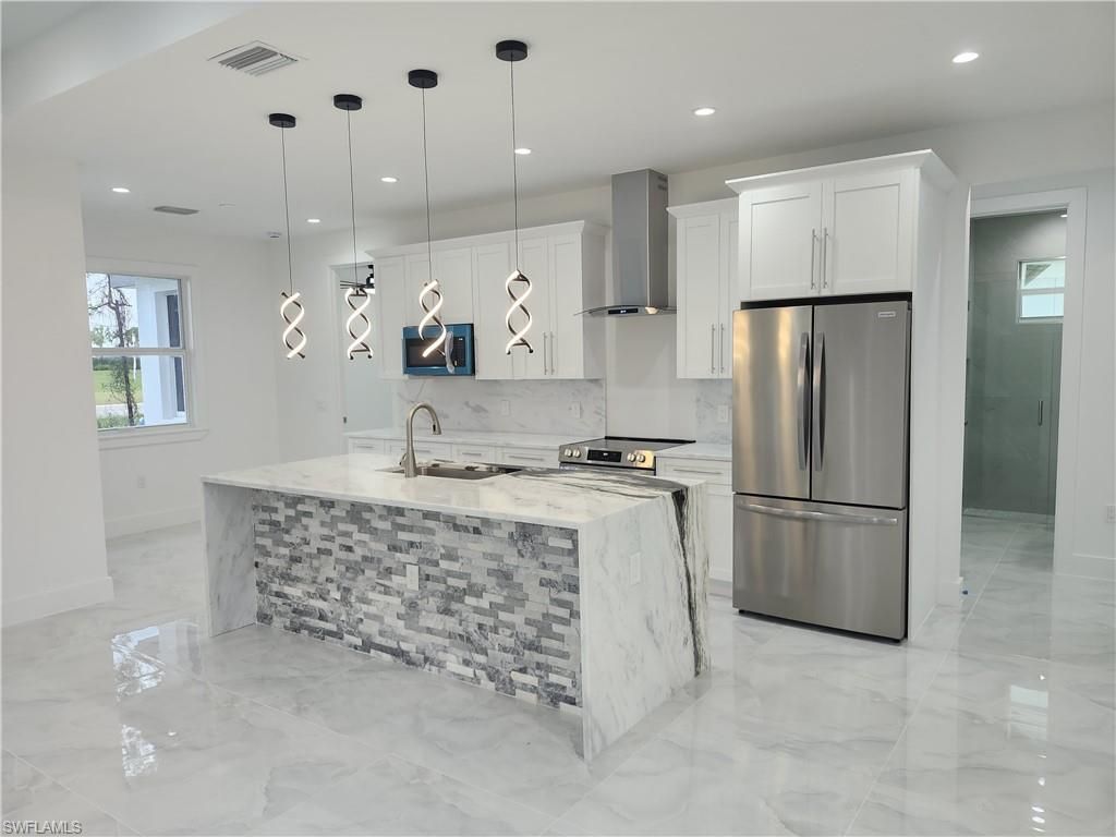 3983 33rd AVE NE, NAPLES, FL 34120 — photo 4