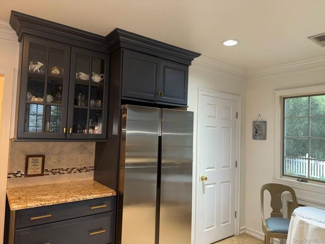37 Eimer Street, Tappan, NY 10983