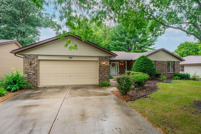 1747 Arnold Avenue, Rockford, IL 61108