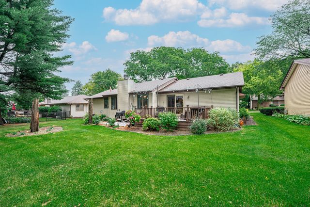 1747 Arnold Avenue, Rockford, IL 61108