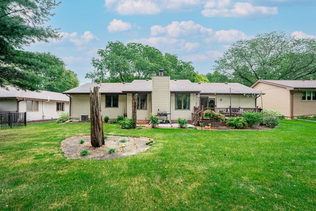 1747 Arnold Avenue, Rockford, IL 61108