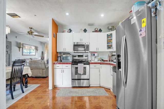 640 NE 24th Street, Pompano Beach, FL 33064