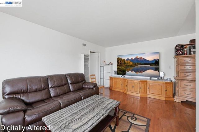 1617 Pacific Ave, San Leandro, CA 94577