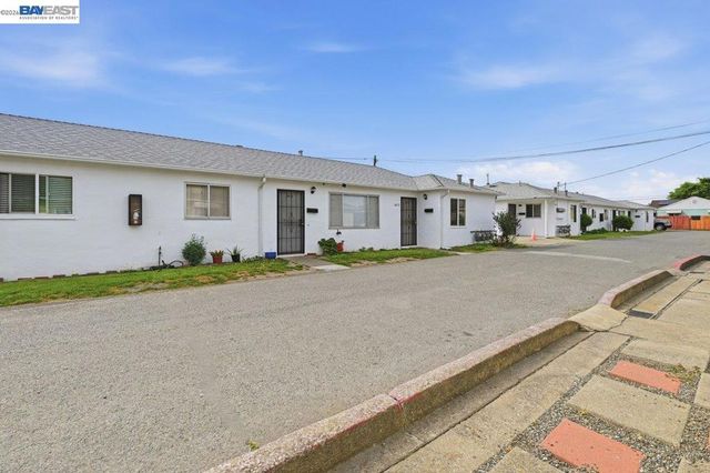 1617 Pacific Ave, San Leandro, CA 94577