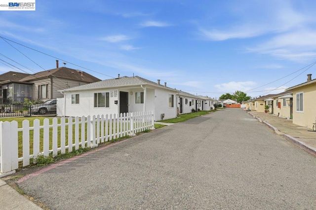 1617 Pacific Ave, San Leandro, CA 94577