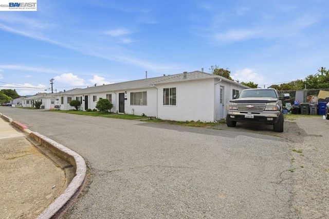 1617 Pacific Ave, San Leandro, CA 94577