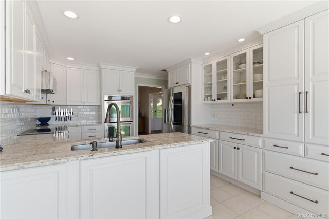 24 Bevin Road, Northport, NY 11768