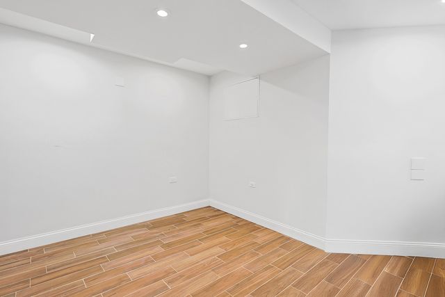 3033 W Diversey Avenue B, Chicago, IL 60647