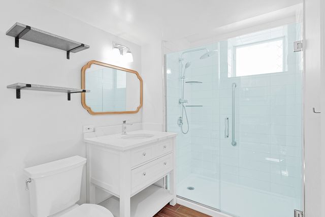 3033 W Diversey Avenue B, Chicago, IL 60647