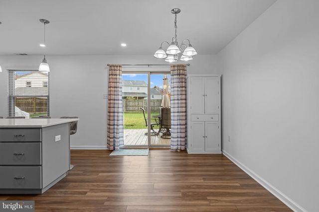 604 IVA LN, Fairless Hills, PA 19030