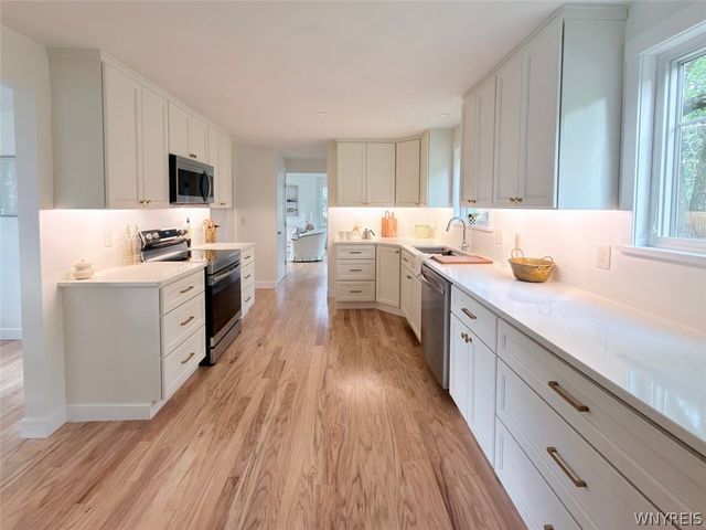 3808 Knightsbridge Road, Skaneateles, NY 13152