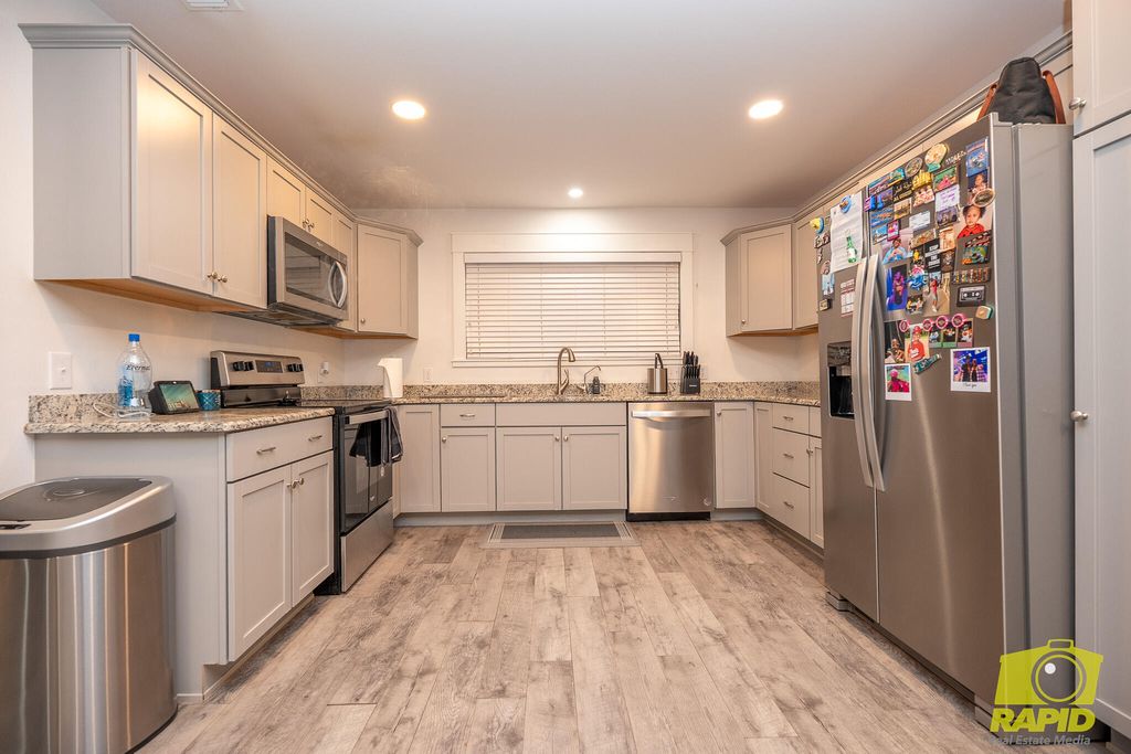 Image 10 of property listing at 2707 N Magdalen Street, San Angelo, TX 76903