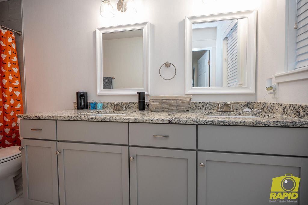 Image 16 of property listing at 2707 N Magdalen Street, San Angelo, TX 76903