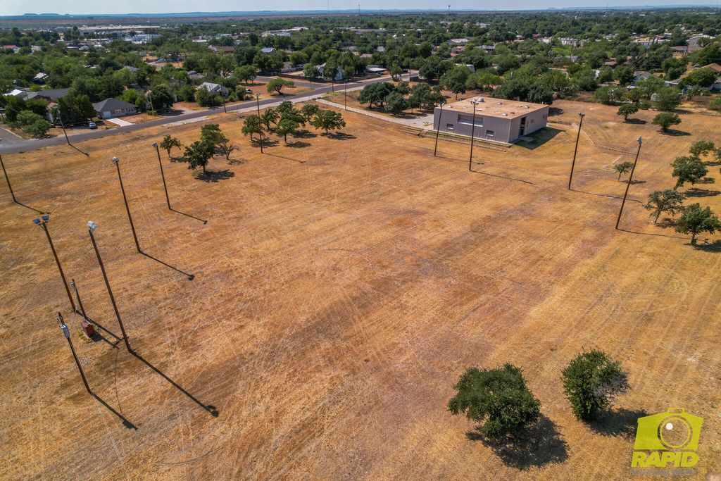 Image 39 of property listing at 2707 N Magdalen Street, San Angelo, TX 76903