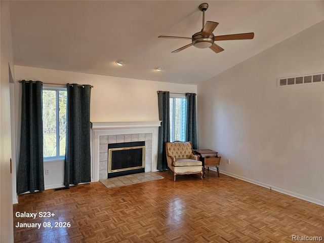 231 Kathy Circle, Linden, MI 48451