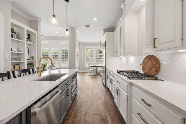 2014 Mountain Aspen Lane, Houston, TX 77345