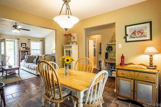 75 Redleaf Circle, Little Rock, AR 72210