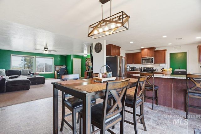 28811 Old Hwy 30, Caldwell, ID 83607