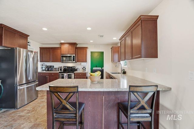 28811 Old Hwy 30, Caldwell, ID 83607