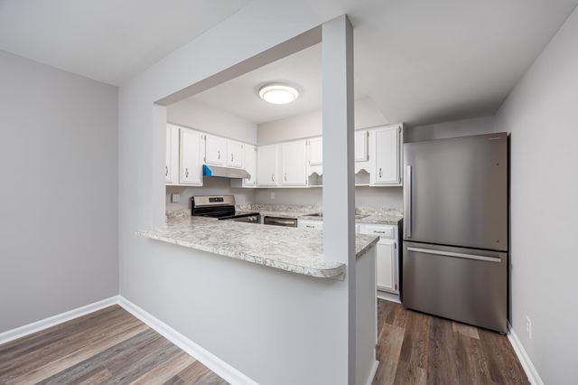 10301 N Kings Hwy Apt 13-7, Myrtle Beach, SC 29572