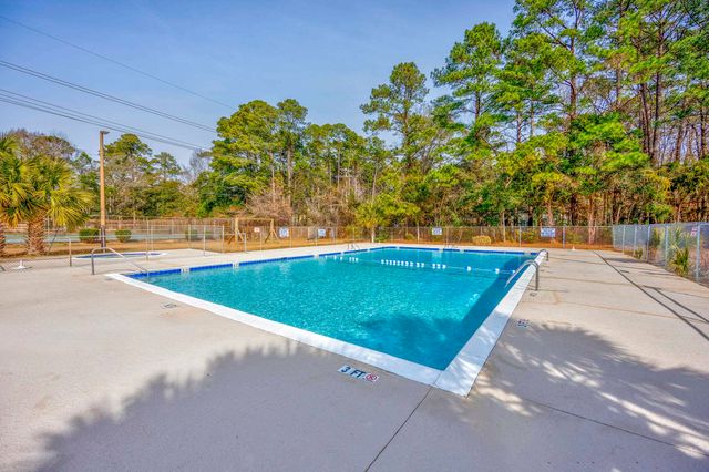 10301 N Kings Hwy Apt 13-7, Myrtle Beach, SC 29572