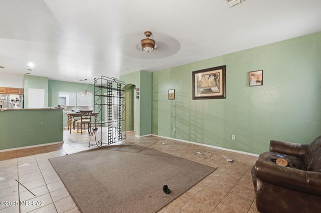 364 E Camino Rancho Redondo, Sahuarita, AZ 85629