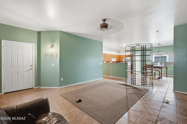 364 E Camino Rancho Redondo, Sahuarita, AZ 85629