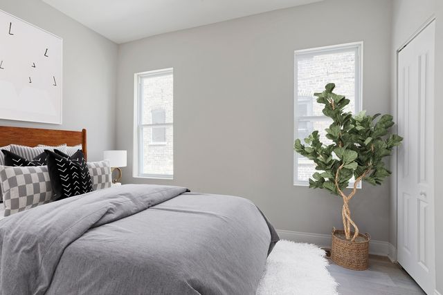 843 E 65th Street 2, Chicago, IL 60637