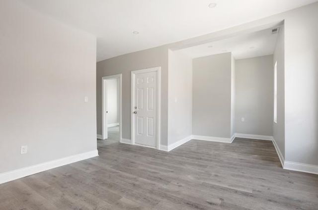 843 E 65th Street 2, Chicago, IL 60637