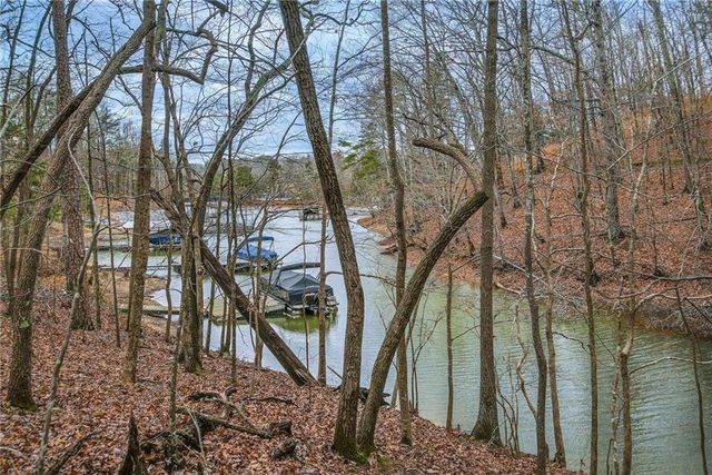 5990 Warpath Road, Flowery Branch, GA 30542